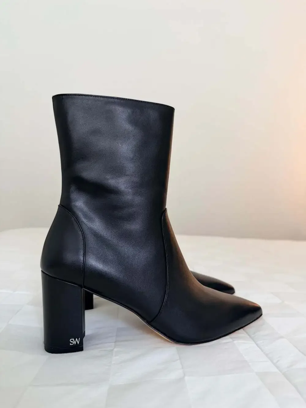 Stuart Weitzman Renegade Zip 75 Black Leather Ankle Boots Size 9